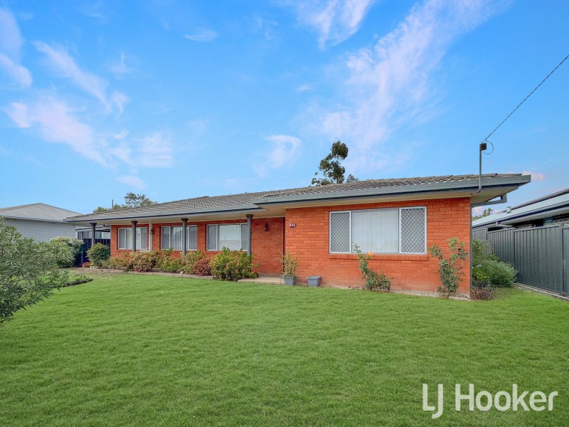 45 Bennett Street, Inverell NSW 2360
