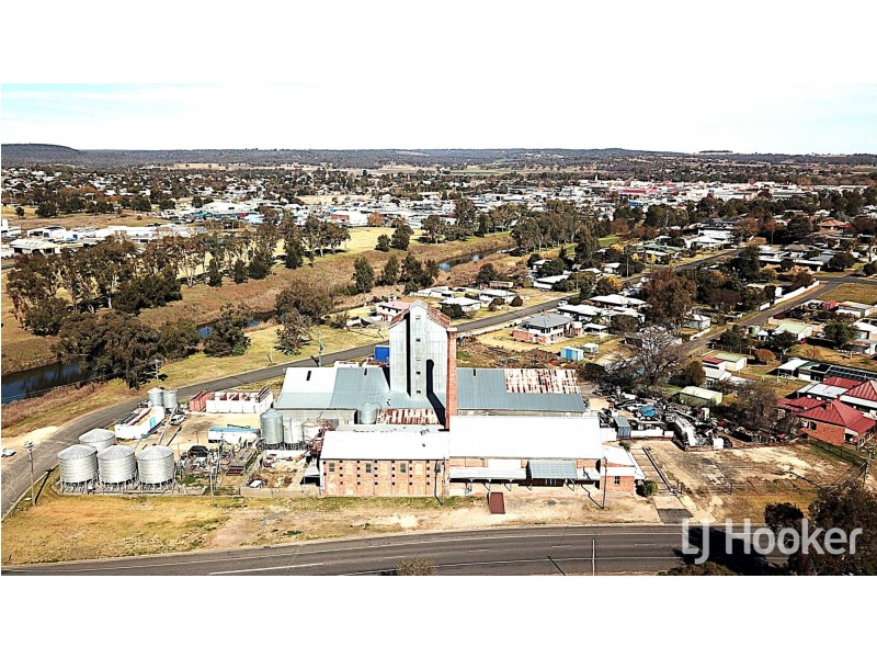2 Ring Street, Inverell NSW 2360