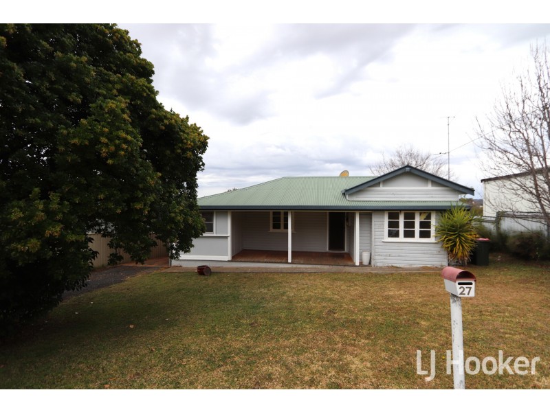 27 King Street, Inverell NSW 2360