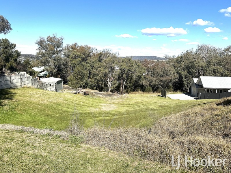 10-12 Cloonan Terrace, Inverell NSW 2360