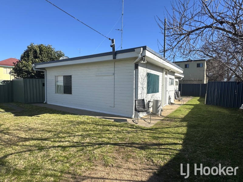 9 Wood Street, Inverell NSW 2360