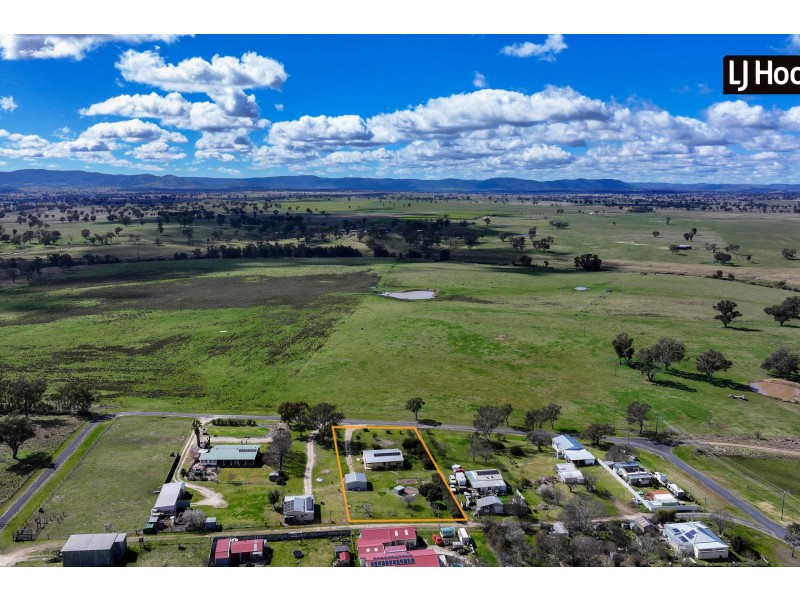 9 Clerk Street, Bundarra NSW 2359