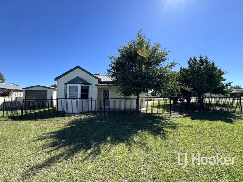 42 Greaves Street, Inverell NSW 2360