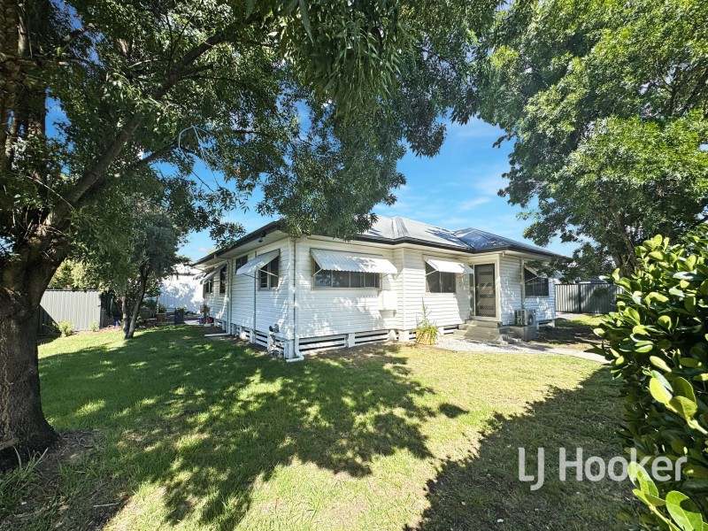102 Lawrence Street, Inverell NSW 2360