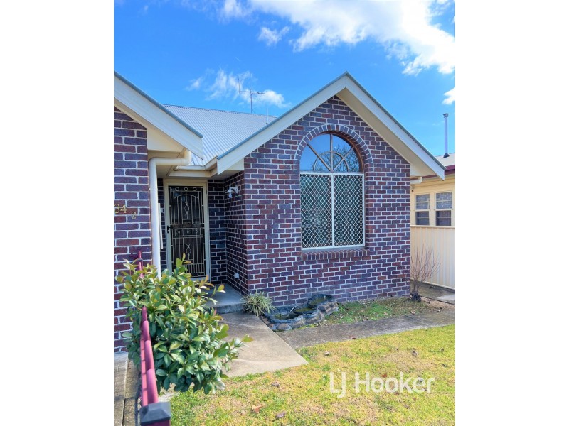 2/34 Ross Street, Inverell NSW 2360