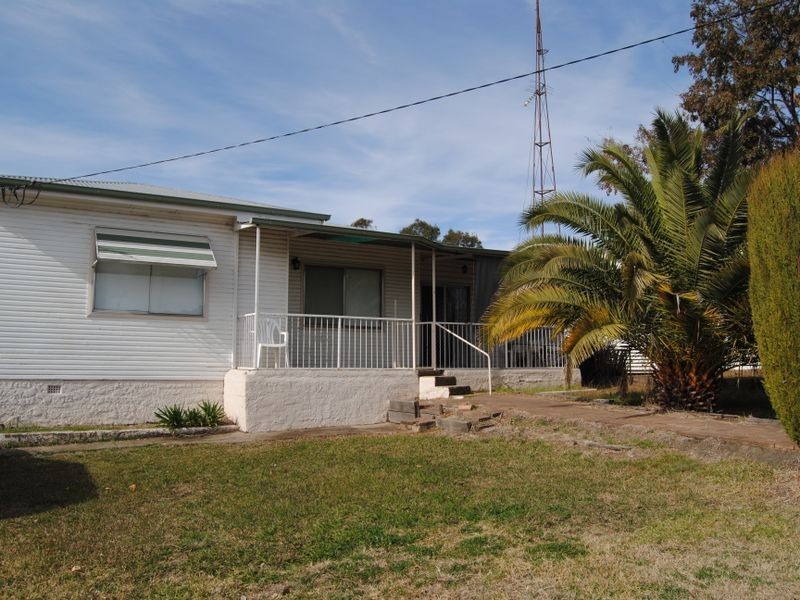 85 Rose Street, Inverell NSW 2360