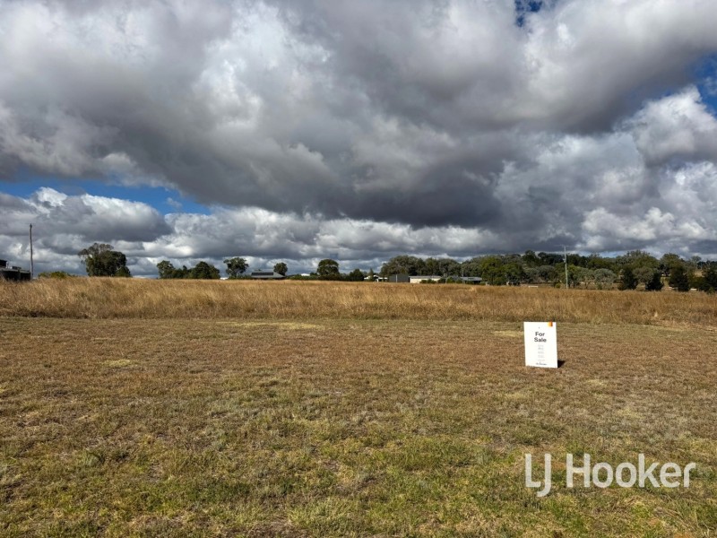 11 Daley Close, Inverell NSW 2360