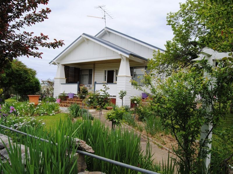 20 Baker Street, Bundarra NSW 2359
