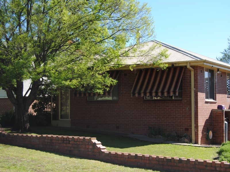 3 Whittingham Street, Inverell NSW 2360