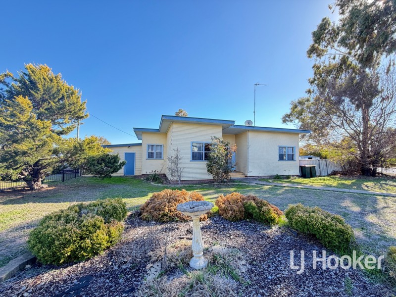88 Wood Street, Inverell NSW 2360