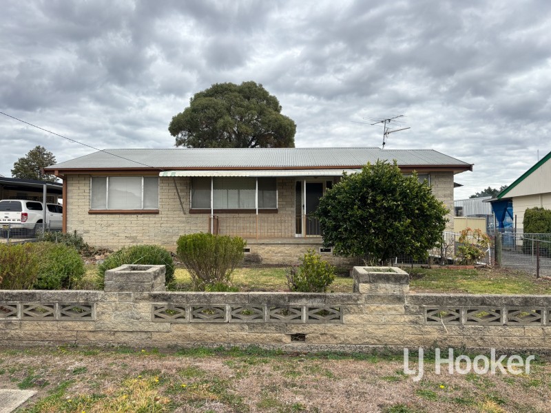 5 Stirling Street, Inverell NSW 2360
