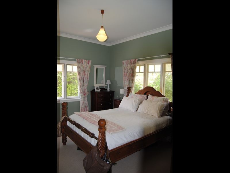 15 Chisholm Street, Inverell NSW 2360