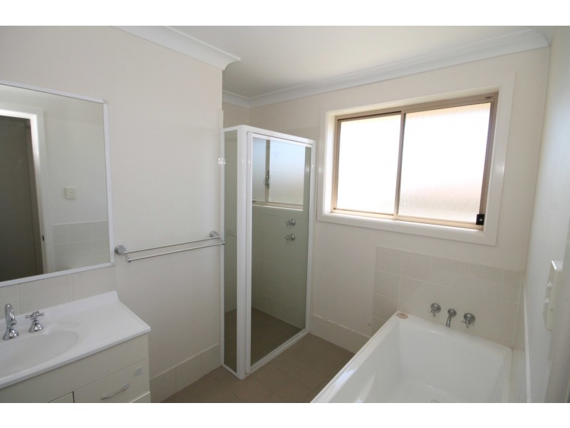 24A Kingfisher Drive, Inverell NSW 2360
