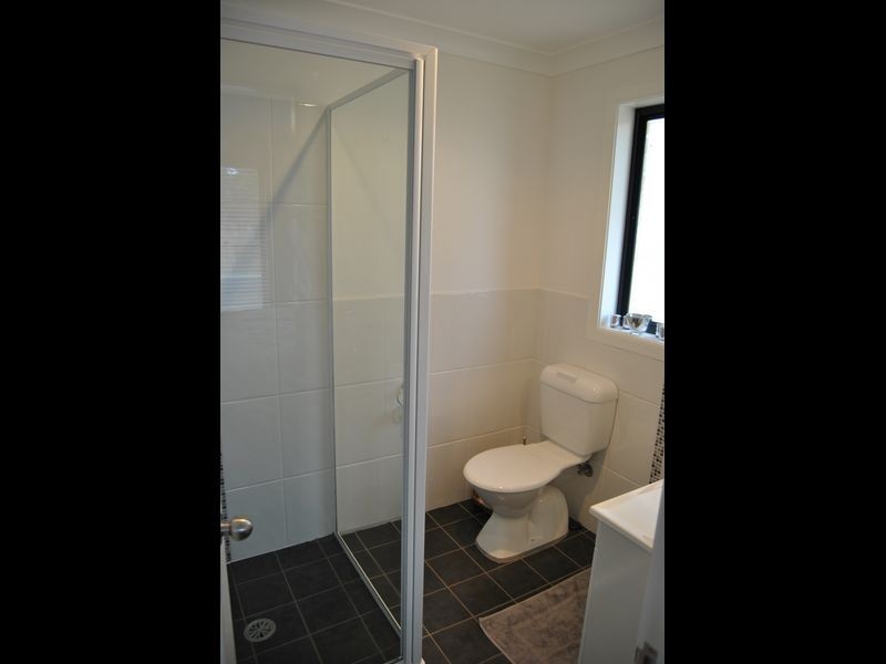 8 Vincent Place, Inverell NSW 2360