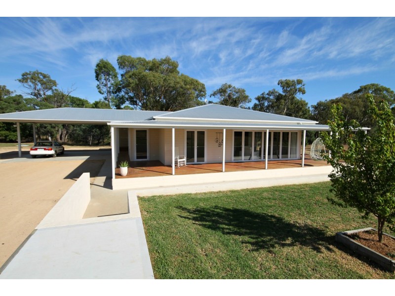 175 Rob Roy Road, Inverell NSW 2360