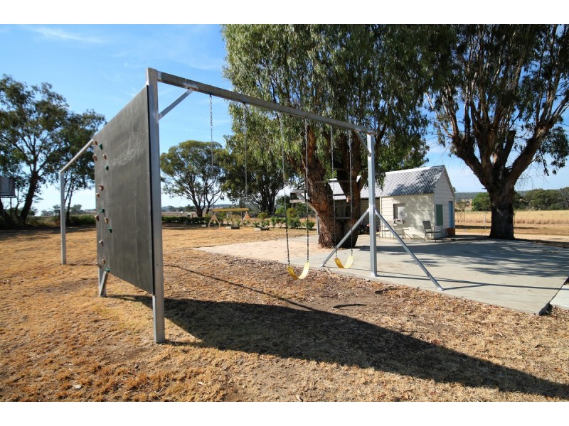 175 Rob Roy Road, Inverell NSW 2360