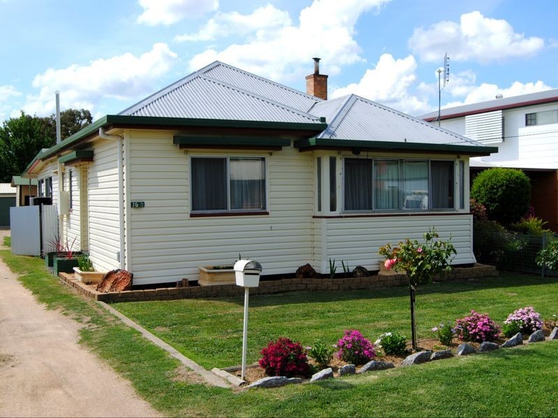 70 Oswald Street, Inverell NSW 2360