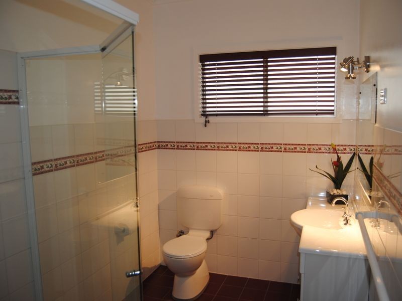 31 Butler Street, Inverell NSW 2360