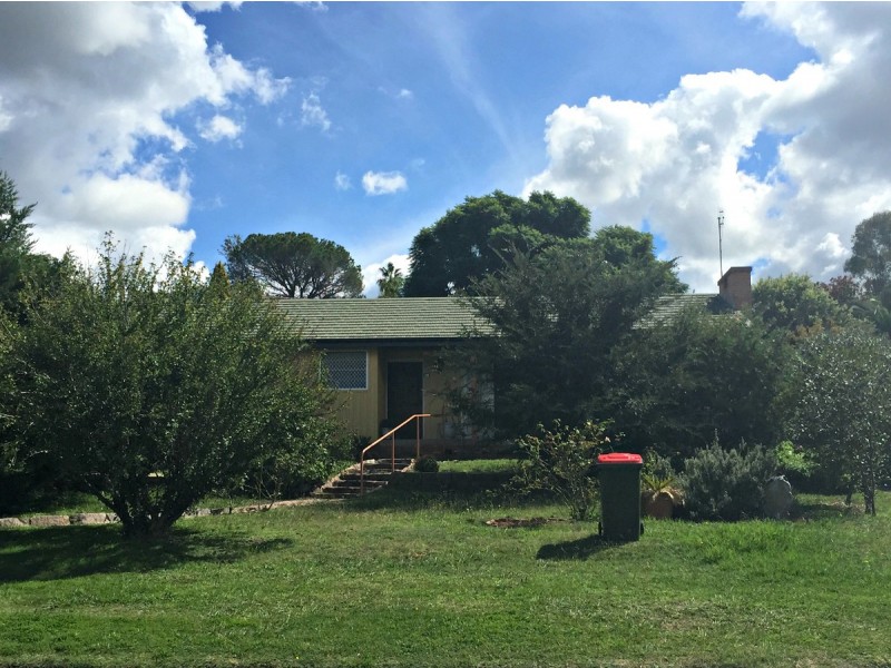 29 Gordon Street, Inverell NSW 2360