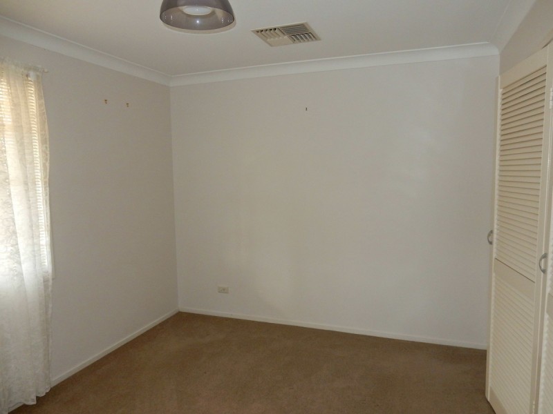 2a Urabatta Street, Inverell NSW 2360