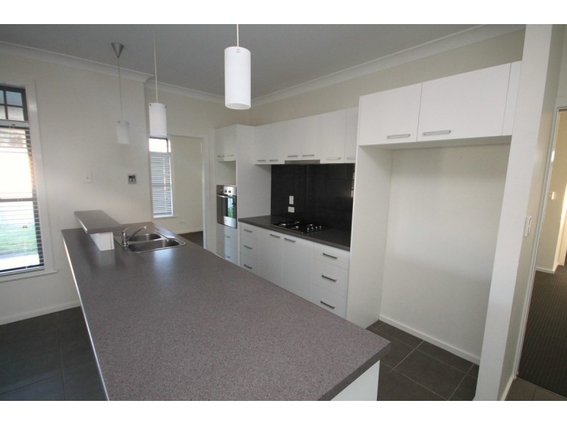 17B Andrew Street, Inverell NSW 2360