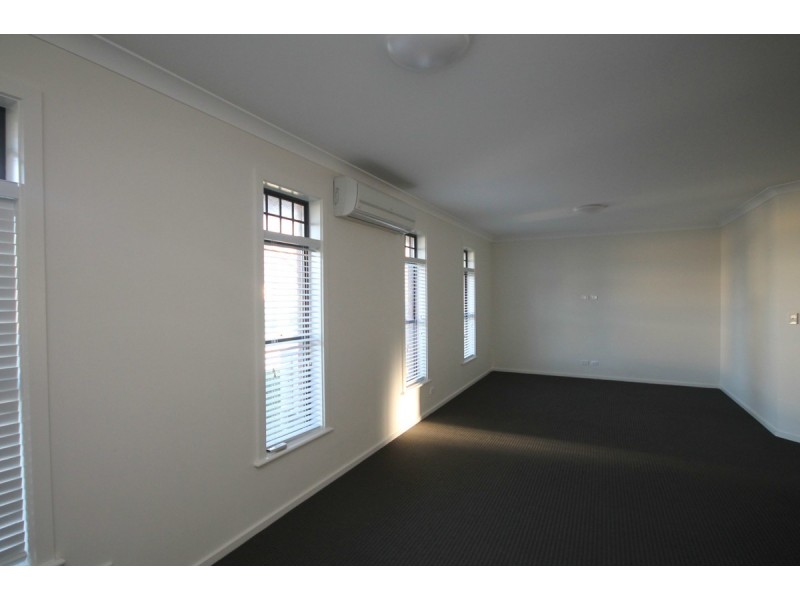 17B Andrew Street, Inverell NSW 2360