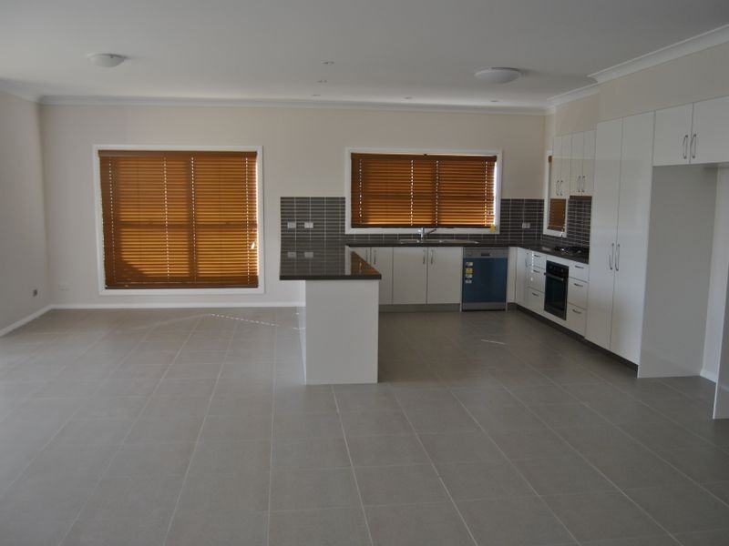 13 Rose Street, Inverell NSW 2360