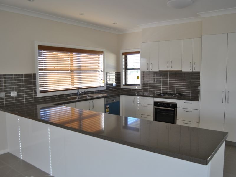 13 Rose Street, Inverell NSW 2360