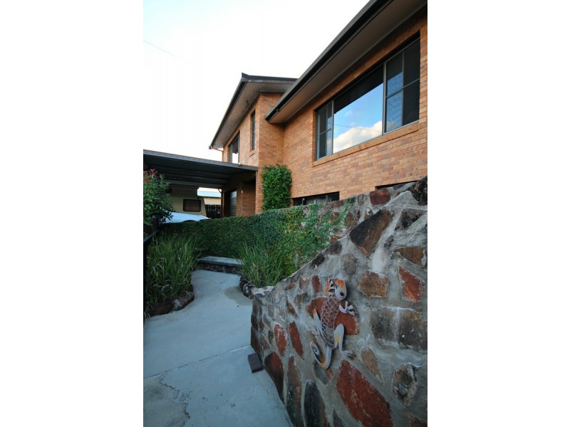 52 King Street, Inverell NSW 2360