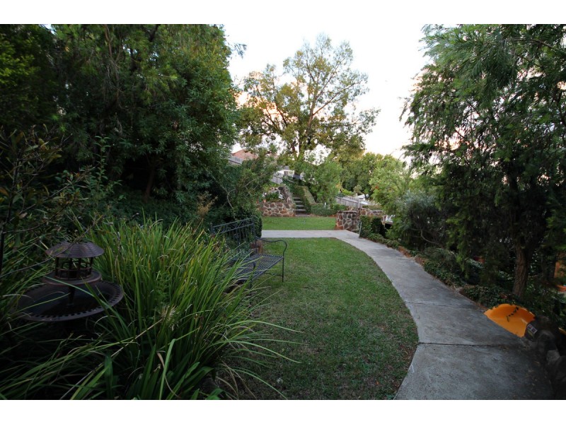 52 King Street, Inverell NSW 2360