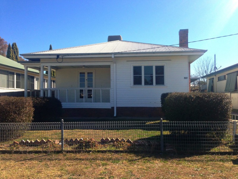 20 Swan Street, Inverell NSW 2360