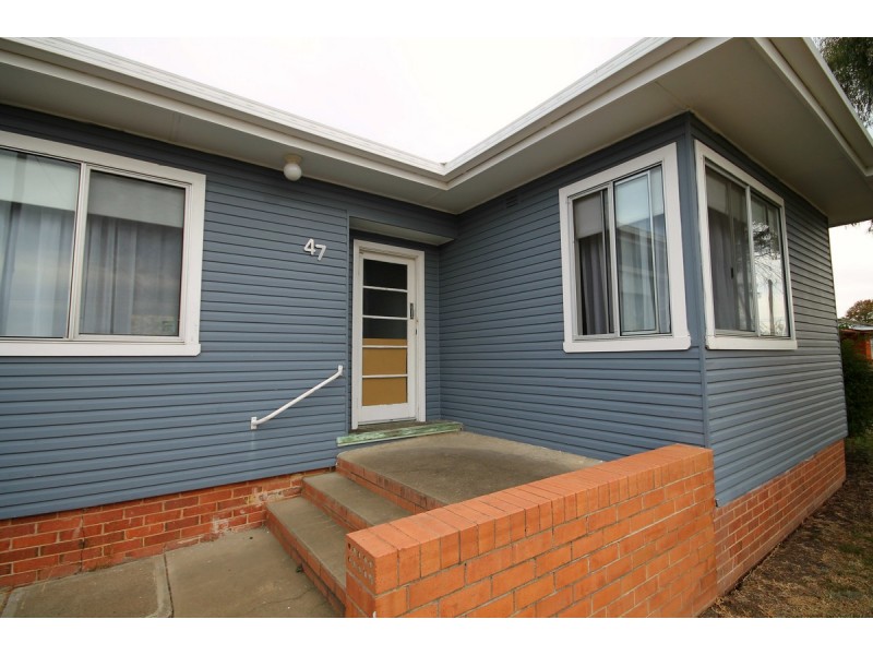 47 Bennett Street, Inverell NSW 2360