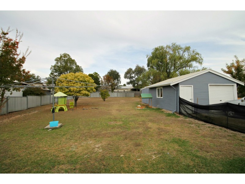 47 Bennett Street, Inverell NSW 2360