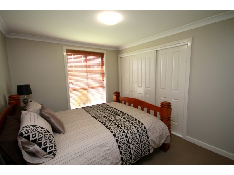 12A Brownleigh Vale Drive, Inverell NSW 2360