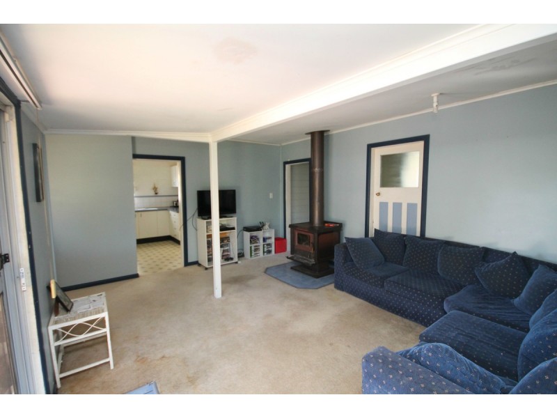 17A Andrew Street, Inverell NSW 2360