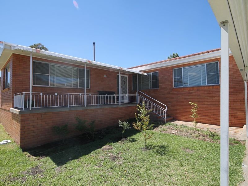 73 Short Street, Inverell NSW 2360