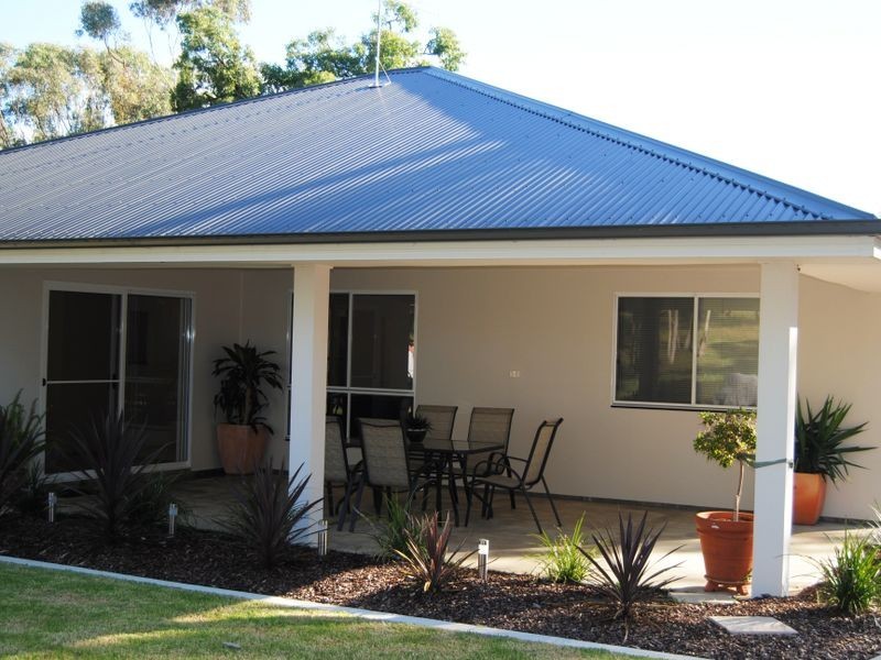 56 Caloola Drive, Inverell NSW 2360