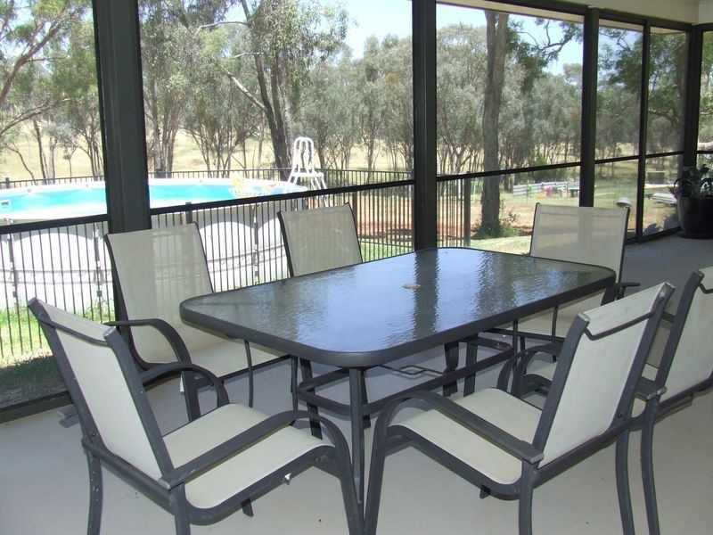 46 Caloola Drive, Inverell NSW 2360