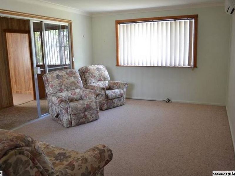 52 Lang Street, Inverell NSW 2360