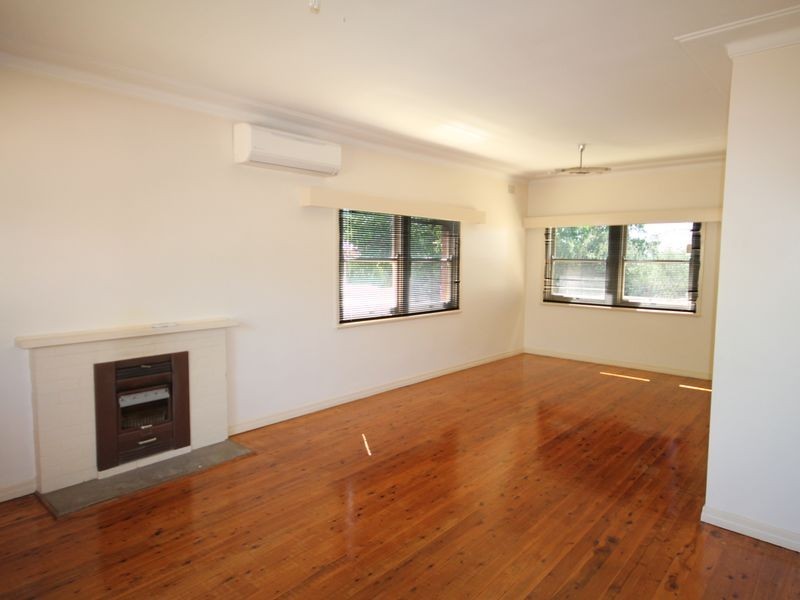 32 Queens Terrace, Inverell NSW 2360