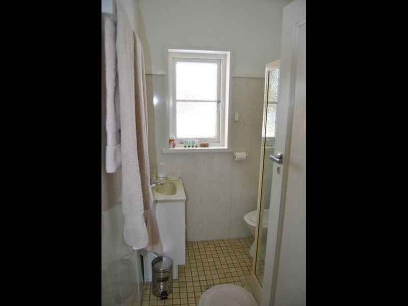 69 Otho Street (upstairs), Inverell NSW 2360