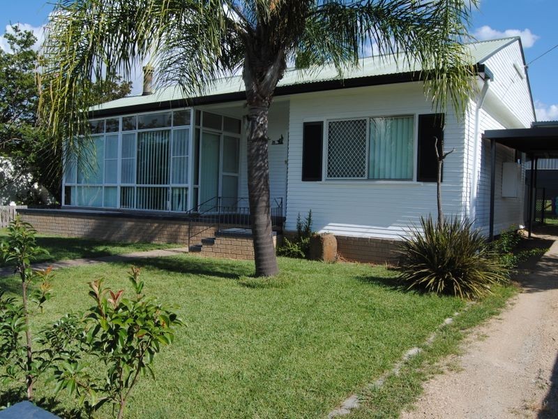 26 Gilchrist Street, Inverell NSW 2360