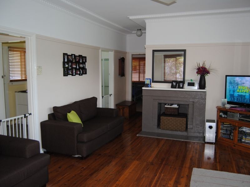 26 Gilchrist Street, Inverell NSW 2360
