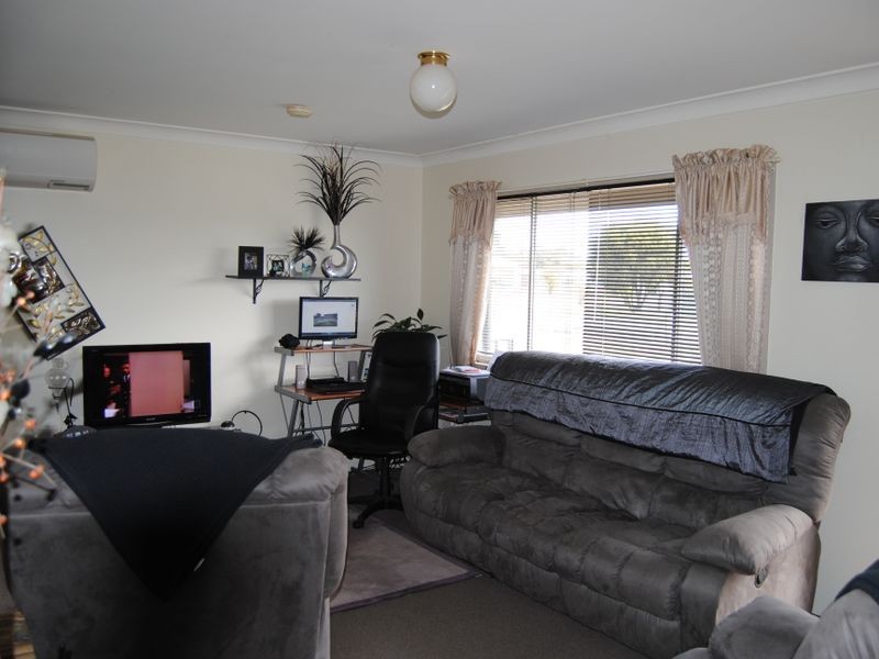 18 Wood Street, Inverell NSW 2360