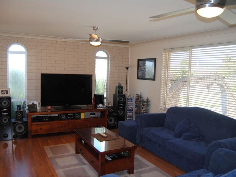 65 Gordon Street, Inverell NSW 2360