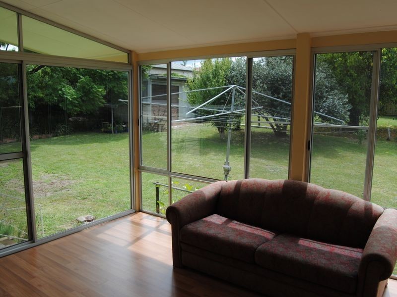 79 Urabatta Street, Inverell NSW 2360