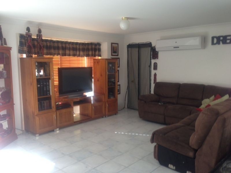 17 Brownleighvale Drive, Inverell NSW 2360