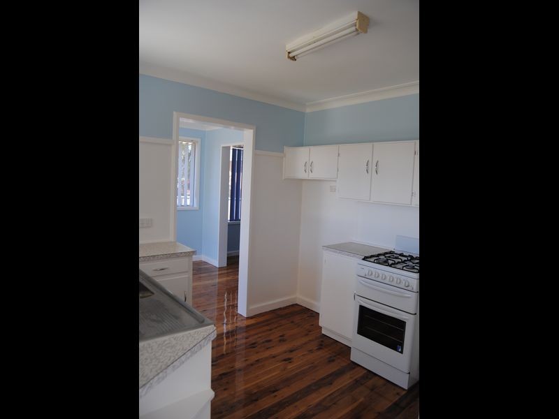 7 Lauder Street, Inverell NSW 2360