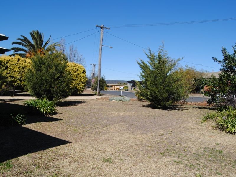7 Lauder Street, Inverell NSW 2360