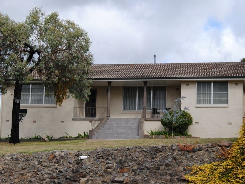28 Harland Street, Inverell NSW 2360